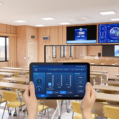 Nou trè kontan pataje 5 nou an nan 1 medya ak kontwòl processeur entegre ou. ...